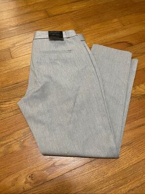 Banana Republic Light Gray Cropped Dress Pants